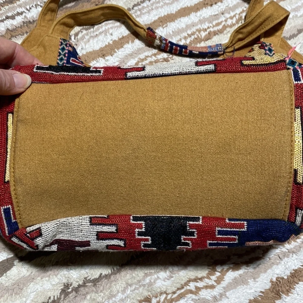 Catori Southwestern Geometric Print Fabric Shoulder Purse Bag Medallion Charm​​
